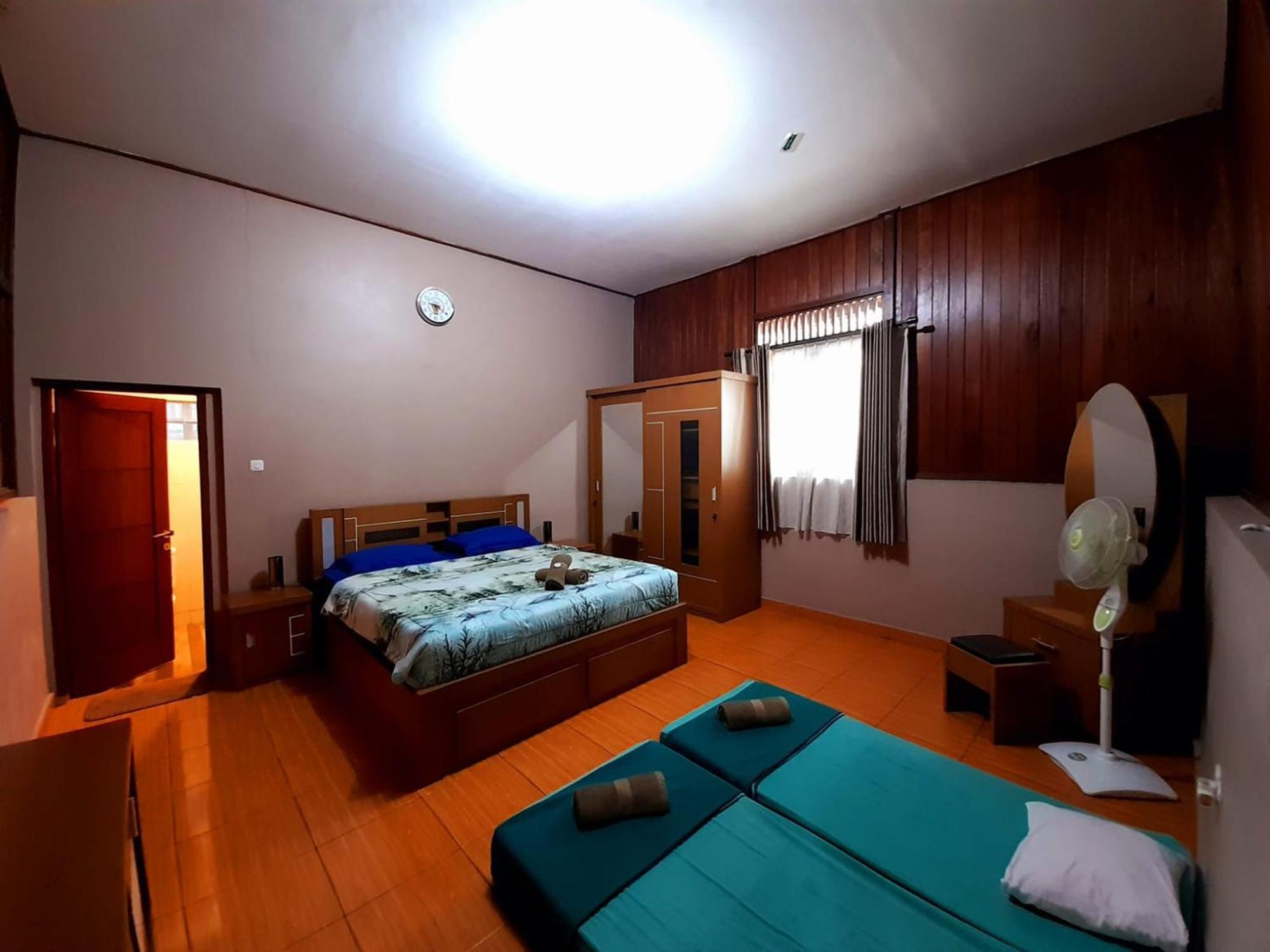 Grand Royale Tapos