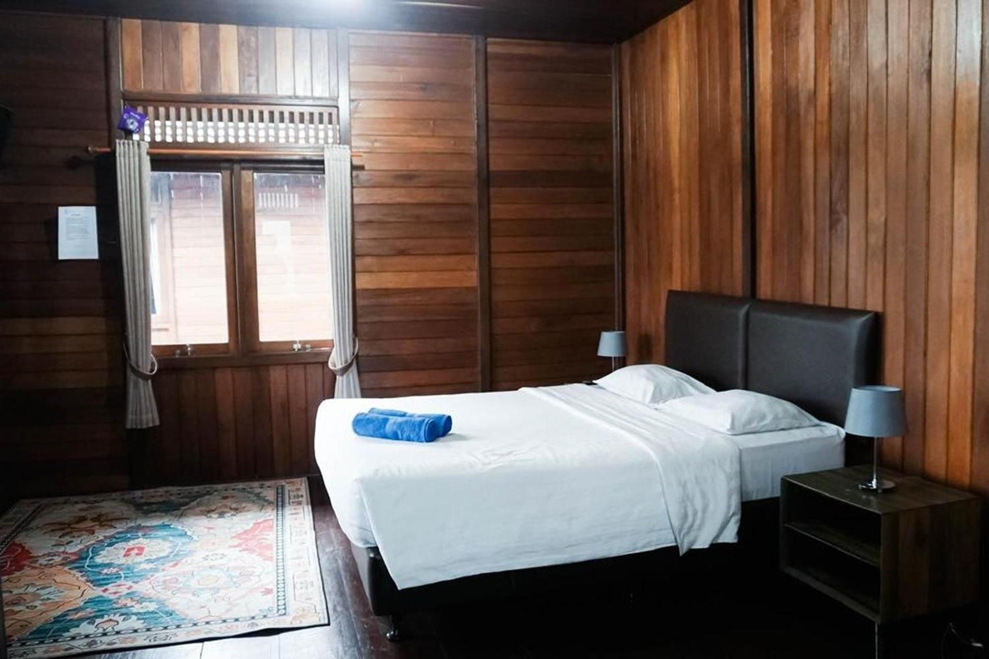 Grand Royale Tapos * Bogor