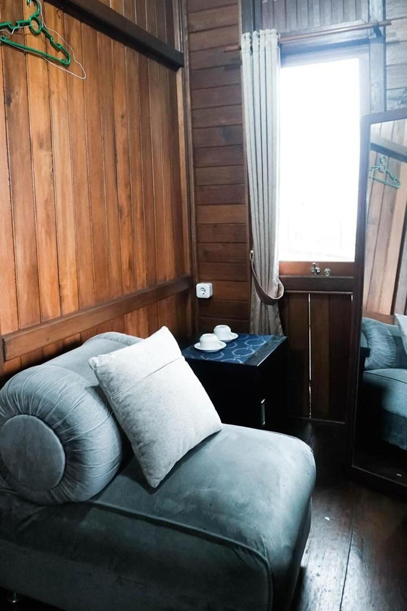 Grand Royale Tapos
